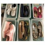 Z - SIX PAIR OF WOMEN'S SHOES SIZE 5 (J206)