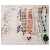 Z - LOT OF COSTUME JEWELRY NECKLACES (J142)