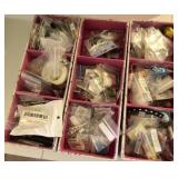 Z - LOT OF JEWELRY MAKING SUPPLIES (J291)