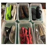 Z - LOT OF WOMEN'S SANDALS SIZE 5 (J207)