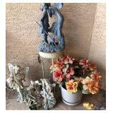 Z - FOUR PIECES PATIO/ YARD DECOR