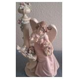Z - PORCELAIN ANGEL FIGURINE (K56)