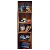 Z - BINDERS, DVDS, MIRROR BALL, COLLECTIBLES (O7)