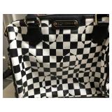 Z - BETSEY JOHNSON CHEKCERBOARD TOTE (M73)