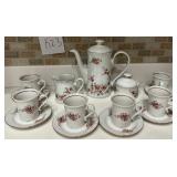 Z - VINTAGE GERMAN PORCELAIN TEASET (K23)