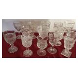 Z - MIXED VINTAGE COLLECTIBLE GLASS STEMWARE (E64)