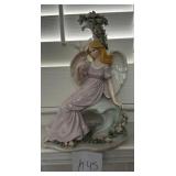 Z - PORCELAIN ANGEL FIGURINE (K45)