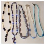 Z - LOT OF FIVE COSTUME JEWELRY NECKLACES (J50)