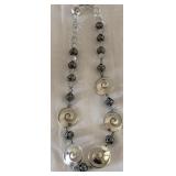 Z - COSTUME JEWELRY NECKLACE (J26)