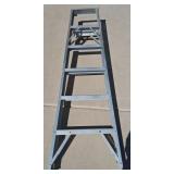 Z - ALUMINUM 6' LADDER (G39)