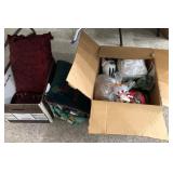 Z - MIXED LOT ACCENT PILLOWS & HOME DECOR (K134)