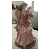Z - PORCELAIN ANGEL FIGURINE (J227)