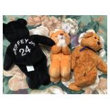 Z - LOT OF COLLECTIBLE BEANIE BABIES (R30)