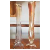 Z - IRIDESCENT MARIGOLD BUD VASES(K202)