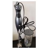 Z - FOOD NETWORK HAND BLENDER (J193)