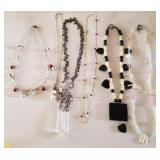 Z - SIX COSTUME JEWELRY NECKLACES (J124)