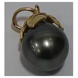 VINTAGE 14KT TAHITIAN BLACK PEARL PENDANT