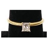 14KT GOLD ENGAMENT RING - SWEET PRINCESS CUT