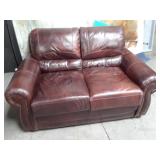 11 - LEATHER LOVESEAT