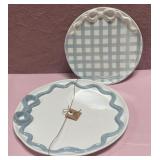 43 - DECORATIVE BOW SERVING PLATTER SET