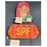 9 - KIDS BATH MITT AND SPF CASE