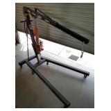 J - 2-TON FOLDING ENGINE CRANE (C69)