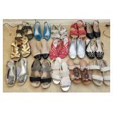 W - FIFTEEN PAIR OF WOMEN'S SHOES SIZE 9.5 & 10