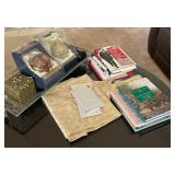W - TREE ORNAMENTS, TRINKET BOX, VANITY TRAY, MORE
