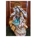 R - MADONNA WITH CHILD STATUETTE 15'T (L103)