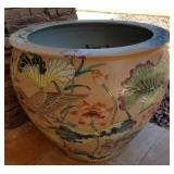 R - ASIAN PORCELAIN PLANTER POT (Y4)