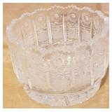 R - CUT CRYSTAL BOWL (F223)