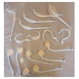 R - GLASS FLOWERS