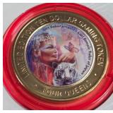 4 QUEENS CASINO - $10 .999 SILVER TOKEN (551 C67)