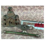 487 - VINTAGE TABLE TOP DECOR (G379)