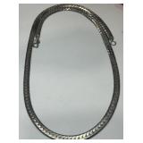 A HEAVY STERLING SILVER 24 INCH CHAIN 40.00 GRS