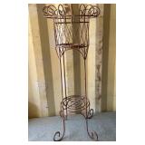 487 - METAL PLANT STAND 38'T (G140)