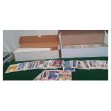 N - LOT OF BASEBALL TRADING CARDS (T333)