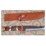 K - HUNTING KNIFE WITH LEATHER SHEATH (S132)