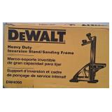 N - DeWALT HEAVY DUTY INVERSION STAND (T309)