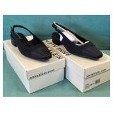 11 - TWO PAIR OF ANNE KLEIN SHOES SIZE 8/8.5 (B90)