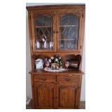 J5 - CHINA HUTCH (NO CONTENTS) (N29)