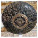 11 - ONE PIECE ROUND WALL DECOR 27'DIA (C509)