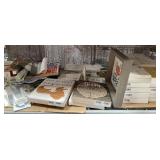 43 - NEW WMC MIXED LOT WALL DECOR (D1)