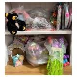 43 - NEW WMC VARIETY OF TOYS & TRINKETS (B5)
