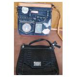 11 - LOT OF TWO CROSSBODY BAGS (L112)