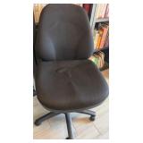 11 - HOME OFFICE DESK CHAIR