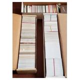 11 - MIXED SPORTS COLLECTIBLE CARDS (L122)