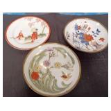 11 - LOT OF THREE COLLECTIBLE PLATES (H80)