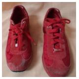 11 - PAIR OF COACH SHOES SIZE 5 (L91)
