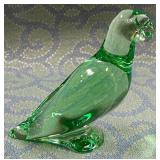 488 - BACCARAT GREEN PARROT FIGURINE (F21)